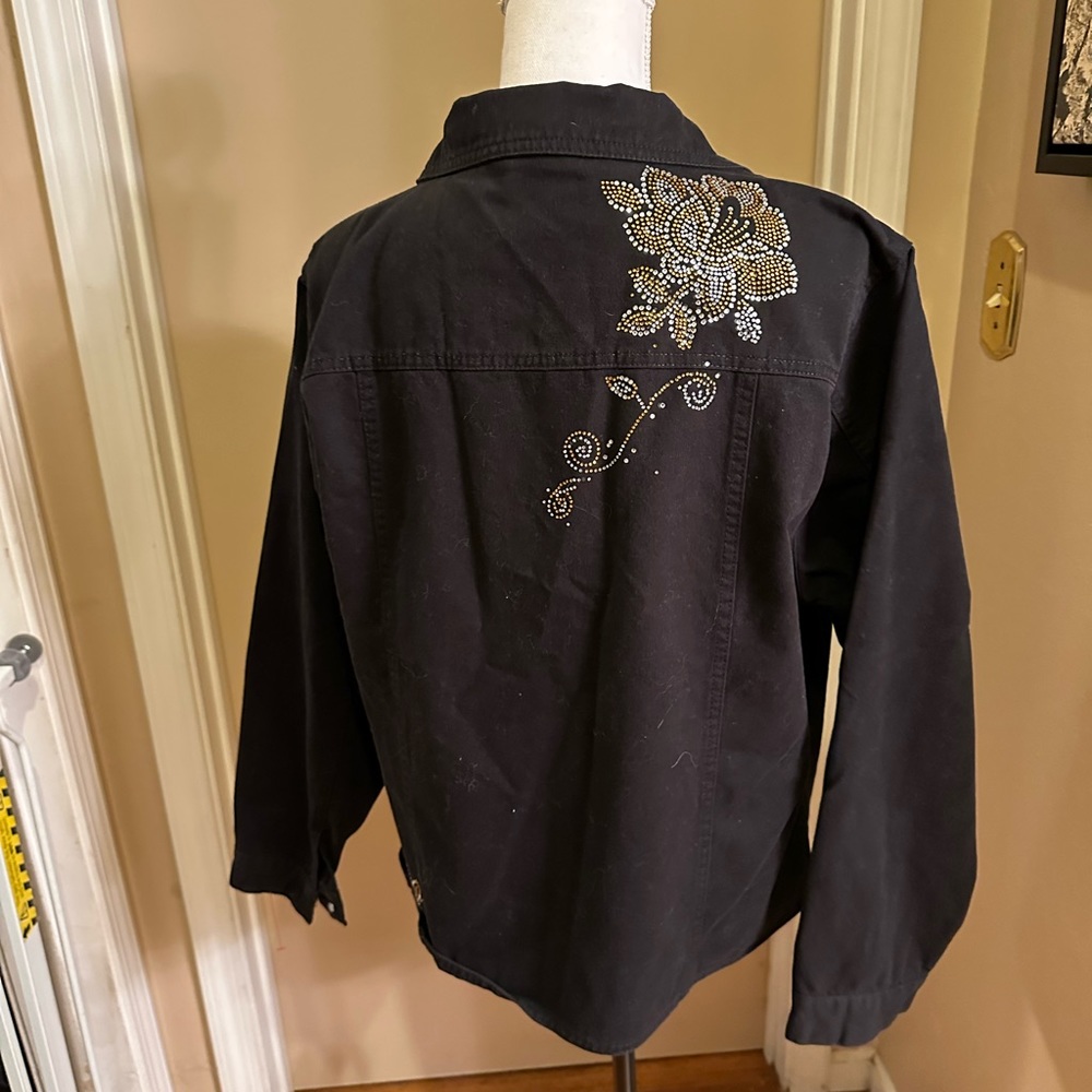 Distinct Jean jacket Black Large. - Picture 3 of 6